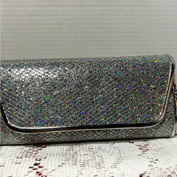 L Lorraine clutch or shoulder purse - Picture 1 of 4